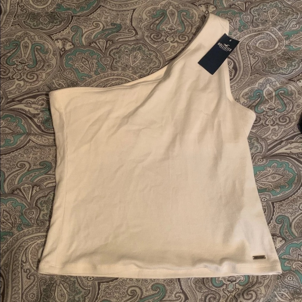 White one shoulder top